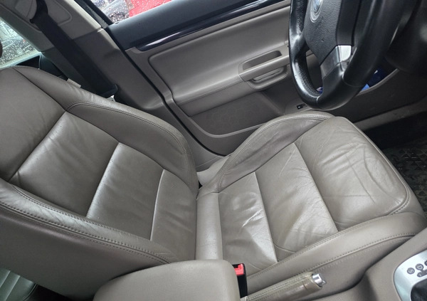 Volkswagen Golf cena 21500 przebieg: 148888, rok produkcji 2007 z Słupsk małe 326